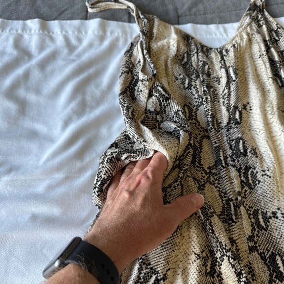 Women's Palazzo Capri Jumpsuit Snakeskin Print Size S Spaghetti Strap Festival - Picture 13 of 16